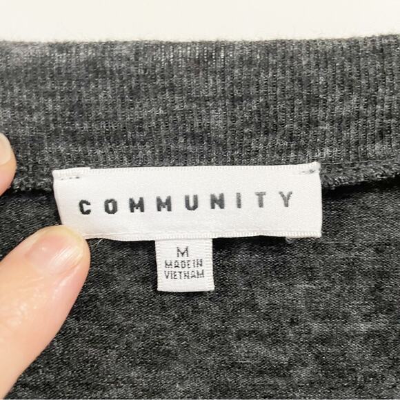 Aritzia Community Women Sweatshirt Pullover Gray Linen Blend Cropped Medium - Picture 6 of 7